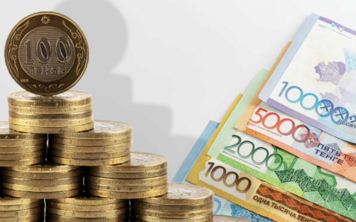 Как тенге впервые отпустили в свободное плавание