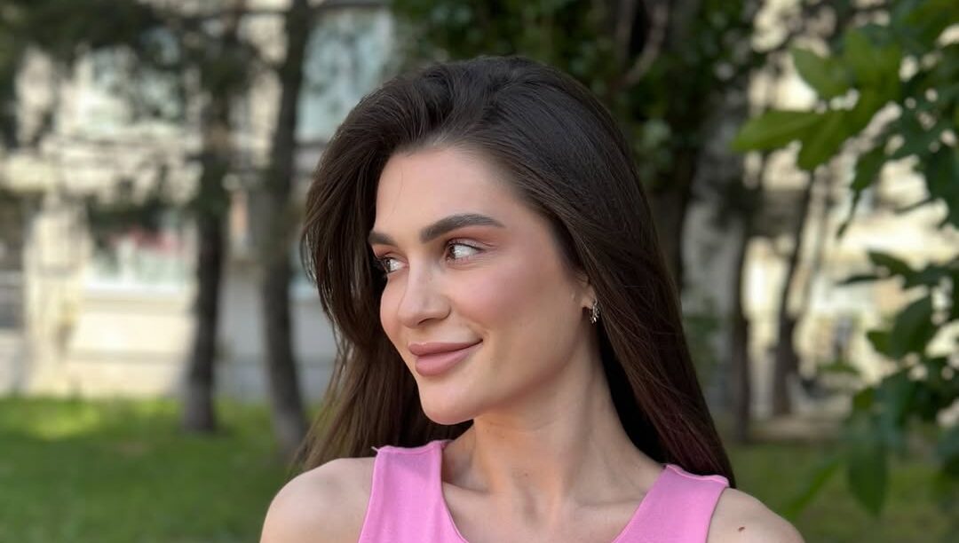 Как казахстанская певица превратилась в секс-символ Нью-Йорка