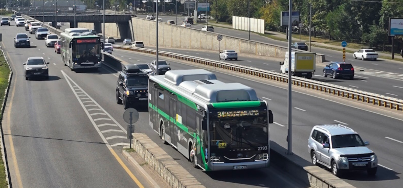 Число экологичного общественного транспорта увеличат в Алматы