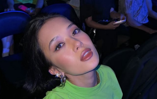 Известная казахстанская певица прокомментировала скандал с ее отцом, ранее занимавшим пост депутата