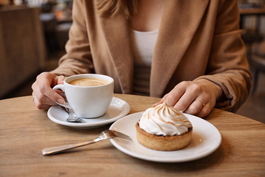 Кафе в Усть-Каменогорске оштрафовали за страшное украшение