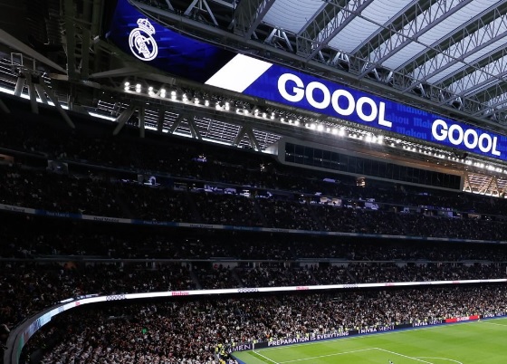 Легендарный футбольный стадион в Мадриде переименуют