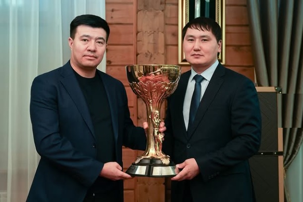 Ценный артефакт привезли в Казахстан: он принадлежит олимпийскому чемпиону