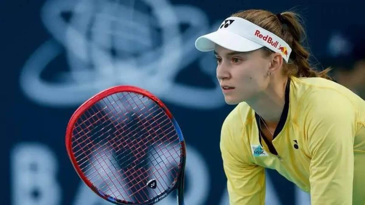 Рыбакина стартовала с победы на турнире WTA 500 в Абу-Даби