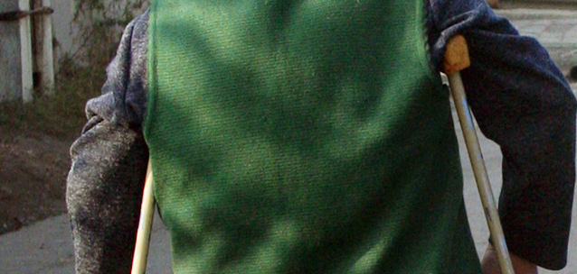 Безногий инвалид забил костылем ленивого помощника и получил восемь лет тюрьмы