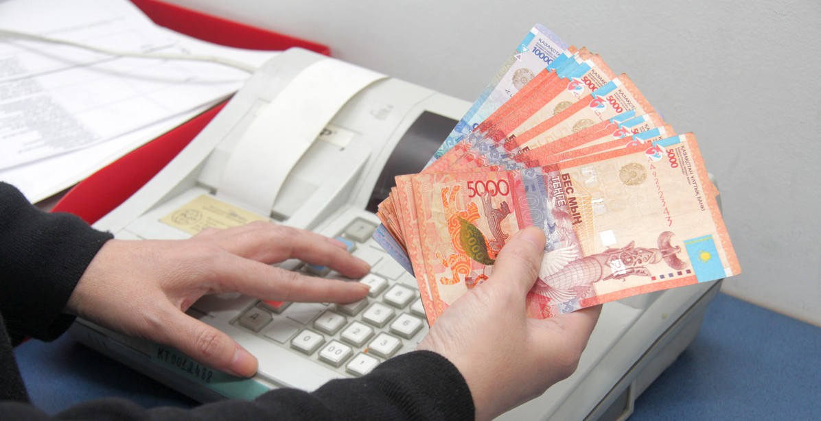 Павлодарские предприниматели получили штрафы за отсутствие кассовых аппаратов