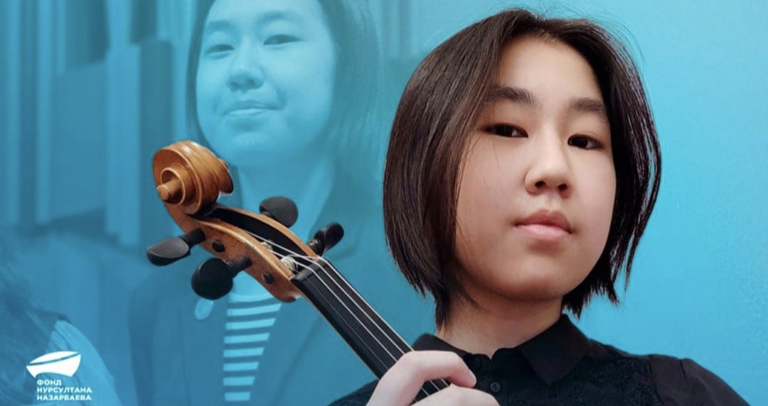 Стипендиатка Фонда Диляра Муканова: Искусство предоставляет человеку настоящий дар - способность делиться знаниями эмоциями и чувствами одновременно