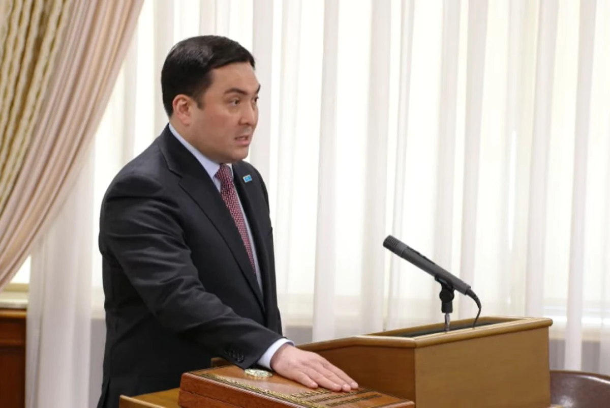 В правительстве новый министр энергетики принес присягу