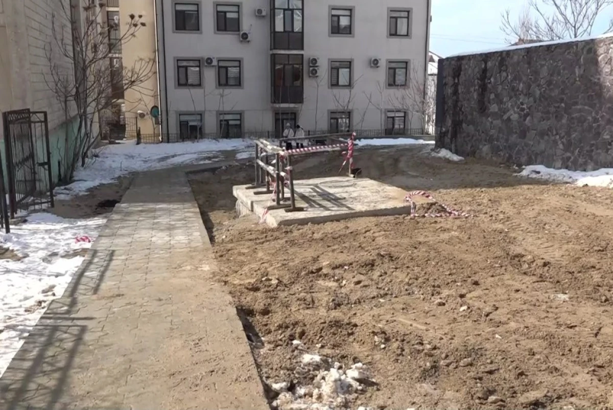 Уголовное дело возбудили после падения ребенка в кипяток на теплотрассе в Актау