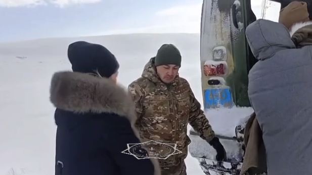 В Казахстане за минувшие сутки из снежного заноса эвакуировали 11 детей