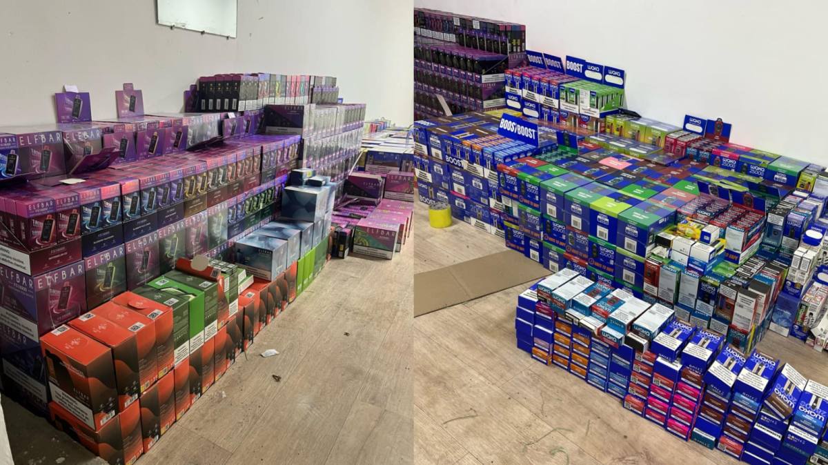 В Алматы ликвидировали склад с запрещенными вейпами