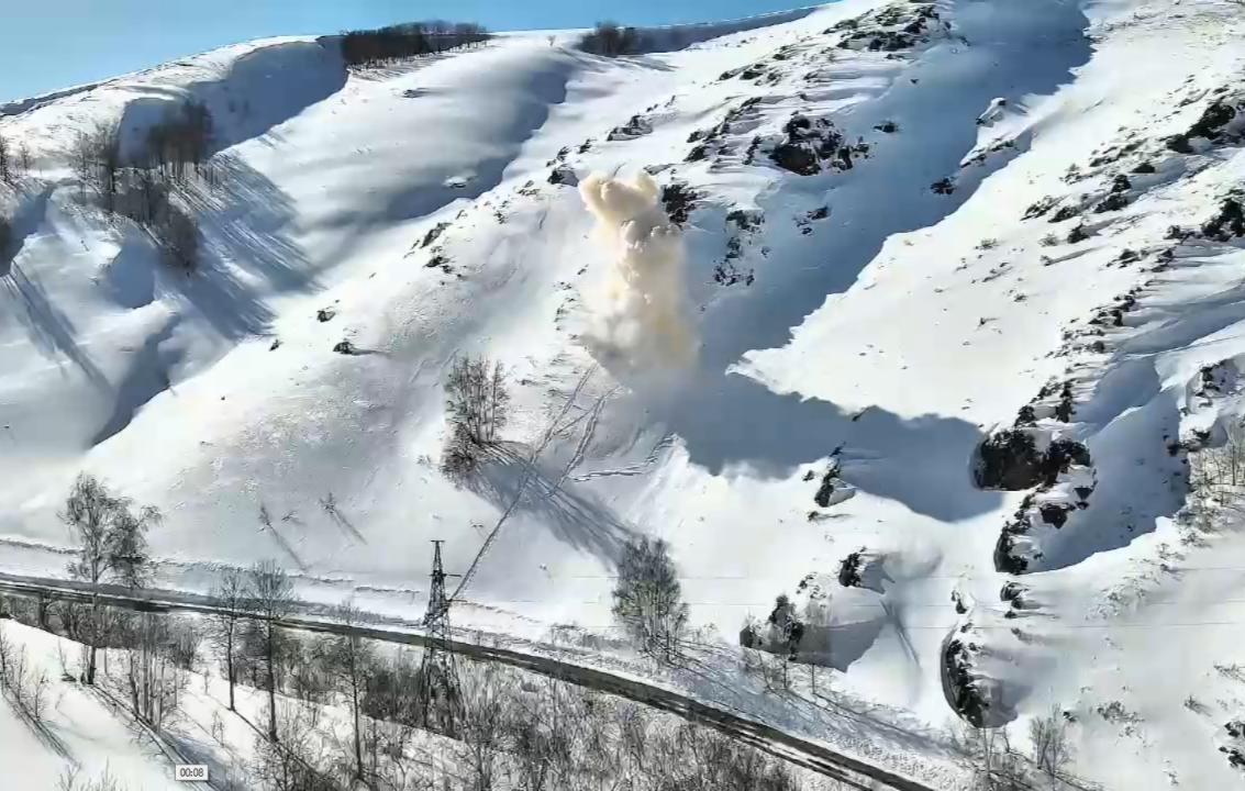 МЧС РК предупреждает о высокой лавинной опасности в горах
