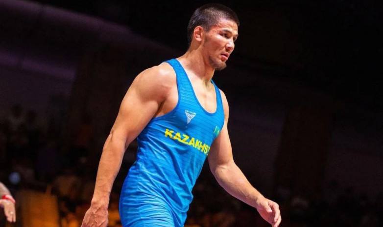 Казахстанец Болат Сакаев стал финалистом чемпионата Азии по вольной борьбе