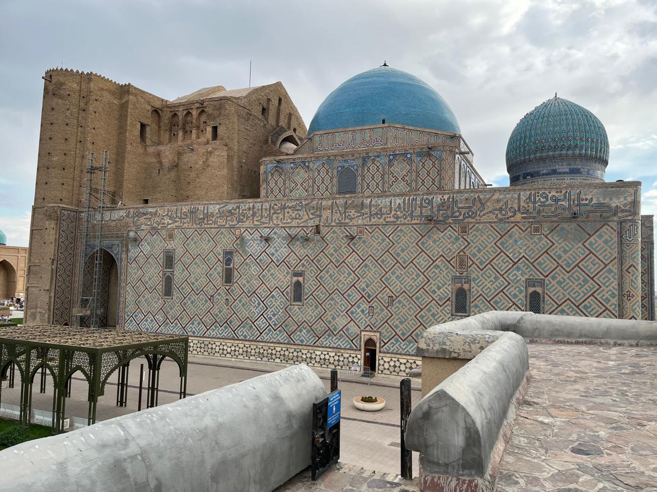 Токаев подписал закон «Об особом статусе города Туркестана»