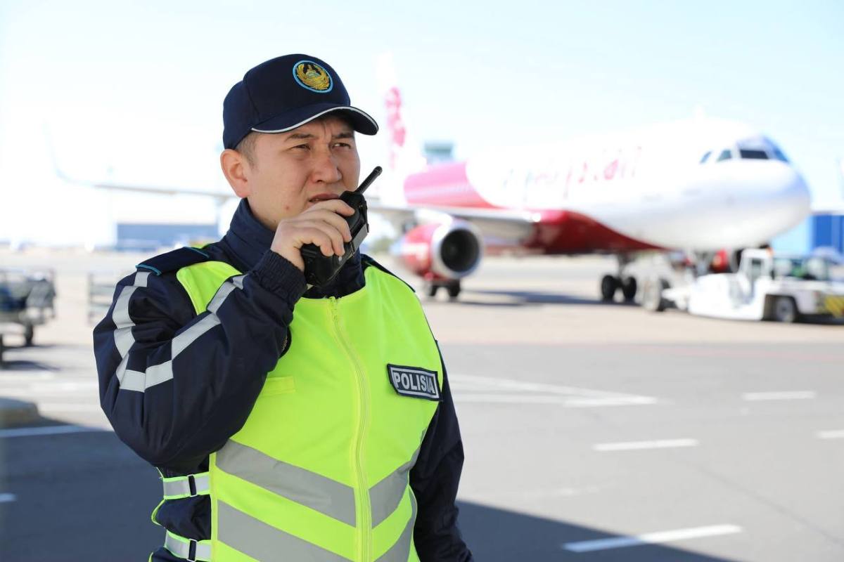 Пьяный пассажир помочился в салоне рейса Пхукет-Алматы