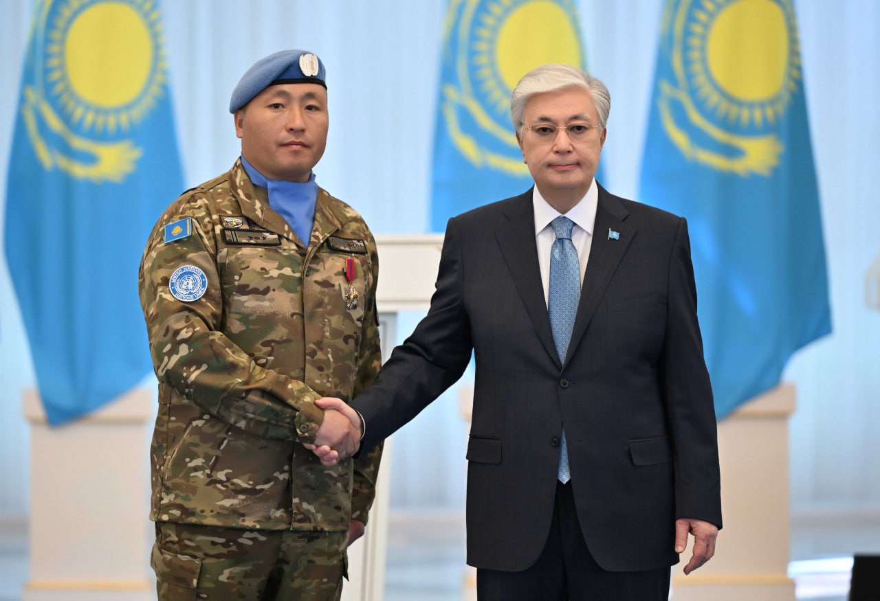 Касым-Жомарт Токаев поблагодарил участников встречи за безупречное исполнение воинского долга