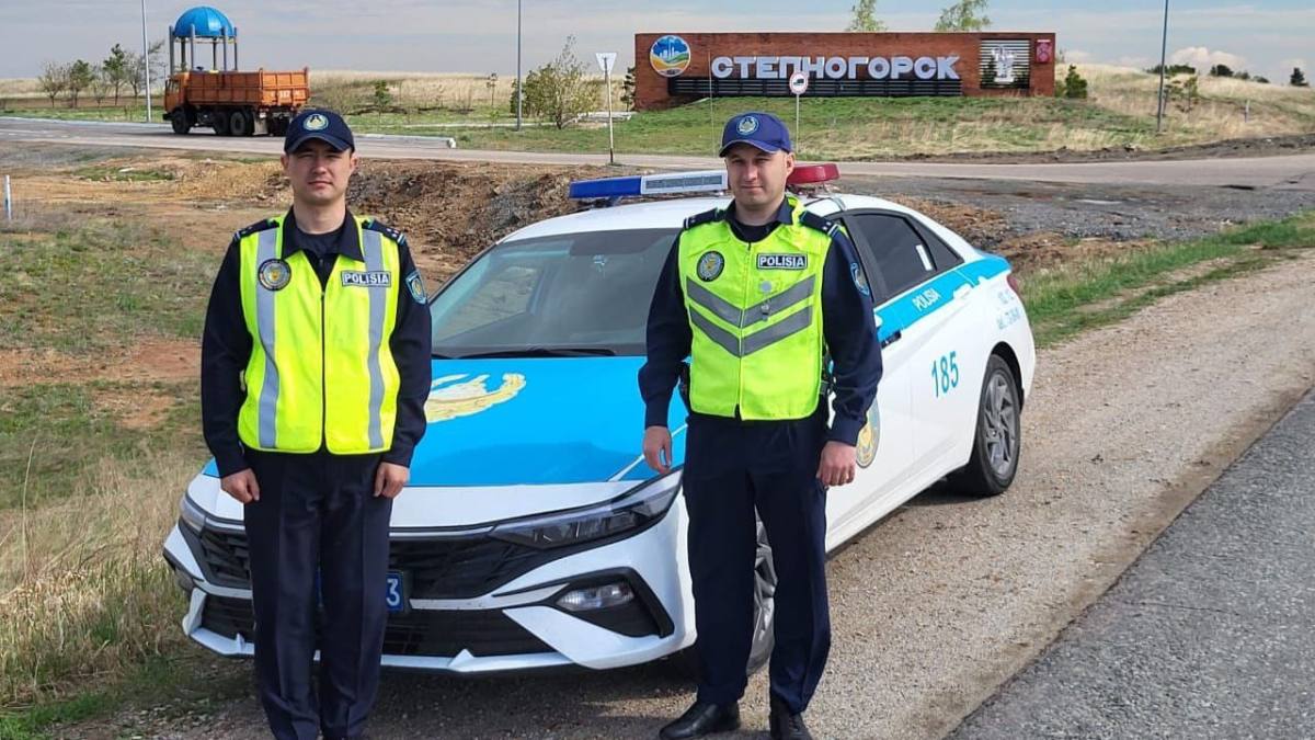 В Акмолинской области полицейские спасли водителя с сердечным приступом