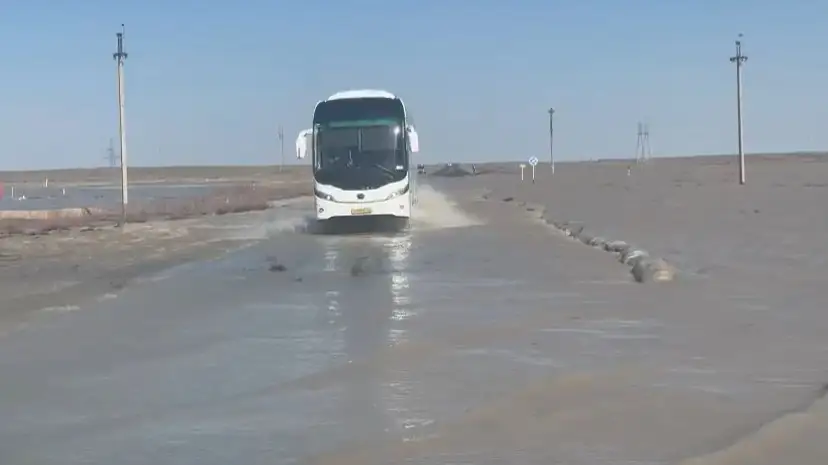 Международную трассу около Петропавловска затопил паводок