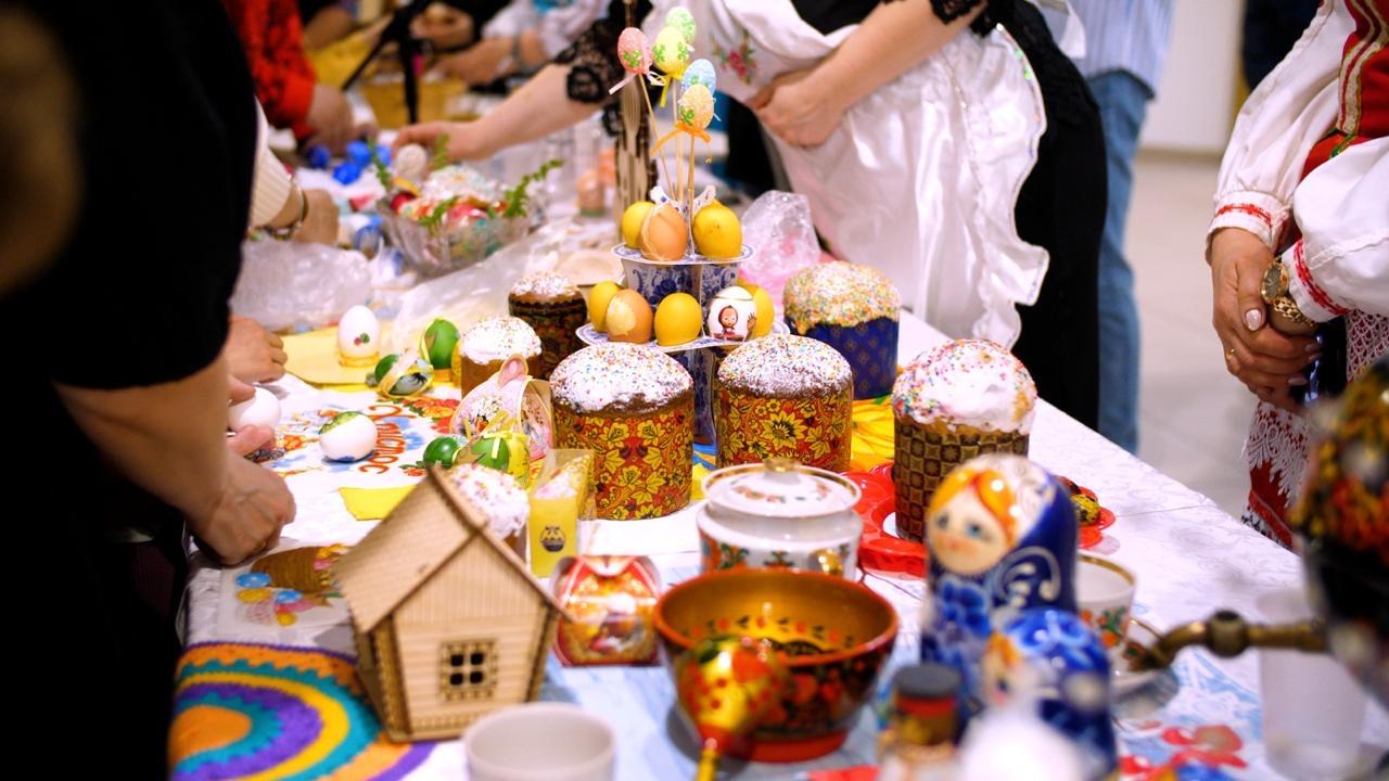 Праздник единства: необычный мастер-класс объединил детей разных национальностей в столице