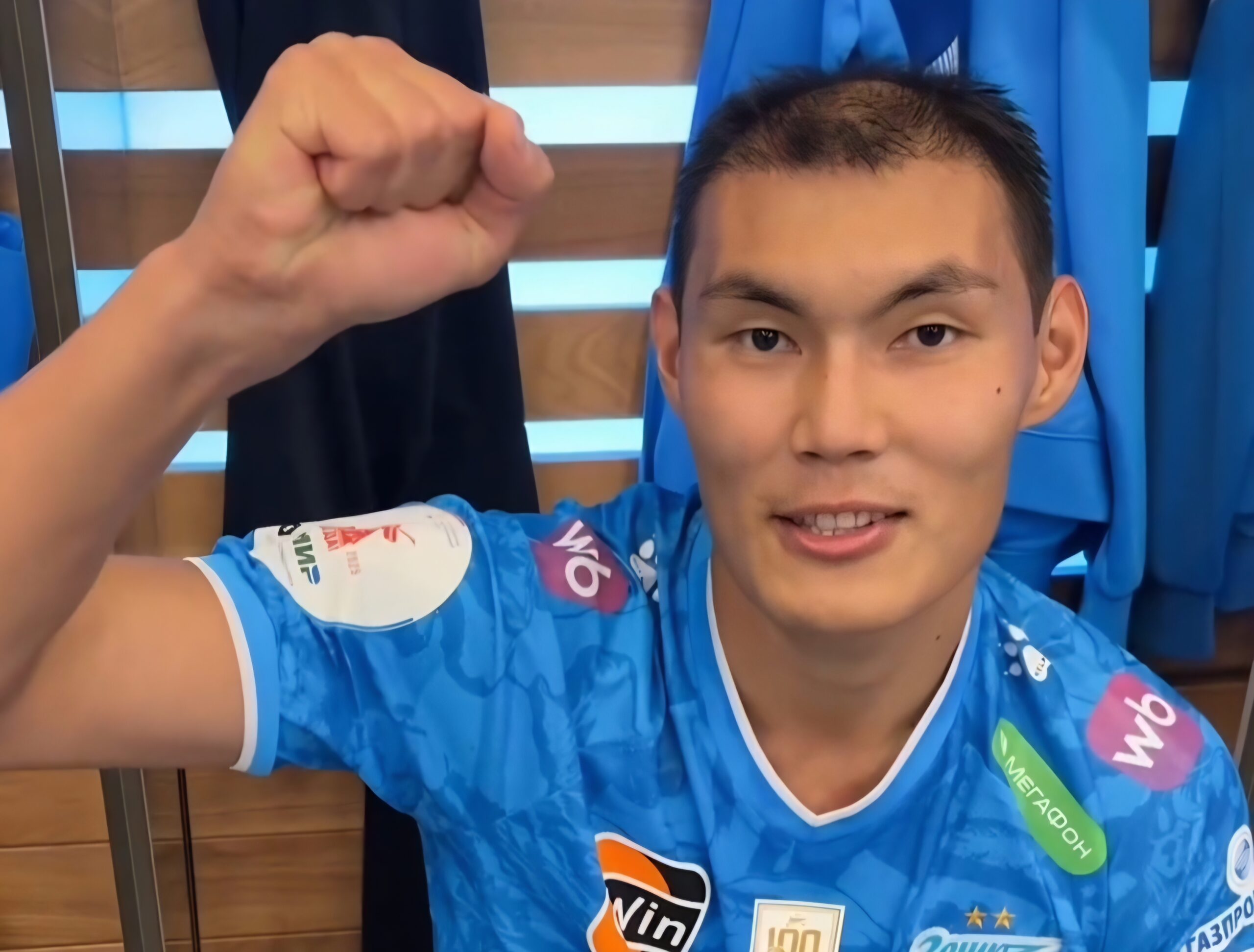 Нуралы Алип вызвал на бой Артема Дзюбу