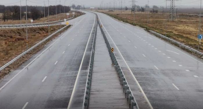 В Абайской области за разбитые дороги наказали 90 чиновников