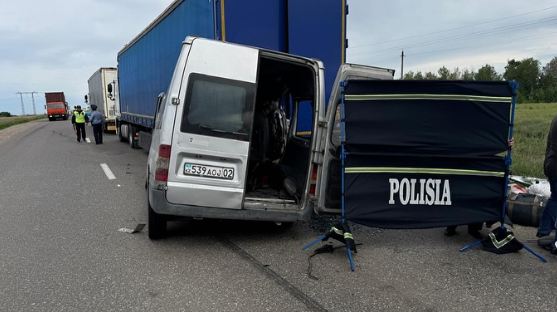 В Костанайской области в ДТП на трассе погибли шесть человек