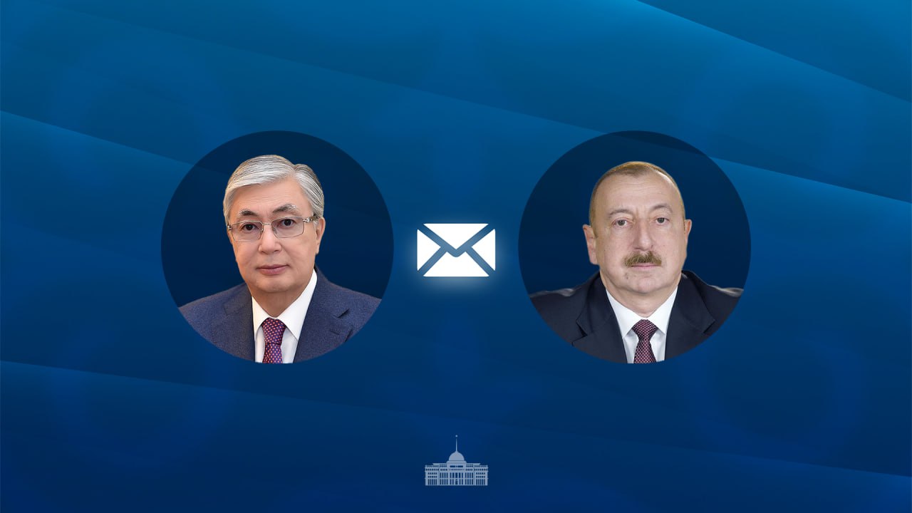 Глава государства направил телеграмму поздравления Президенту Азербайджана Ильхаму Алиеву