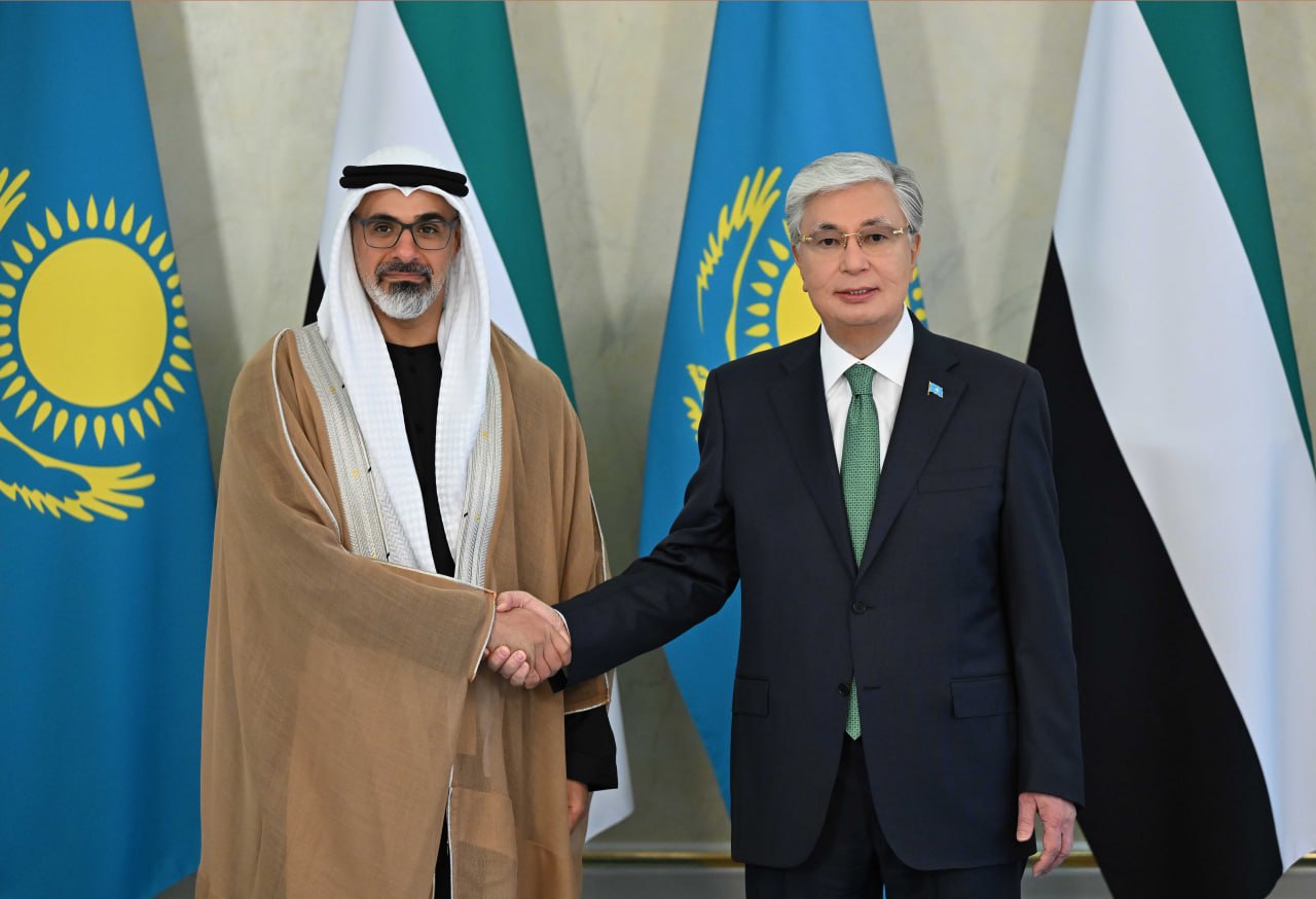 Президент провел переговоры с Наследным принцем Абу-Даби шейхом Халедом бен Мухаммедом бен Заидом Аль Нахаяном