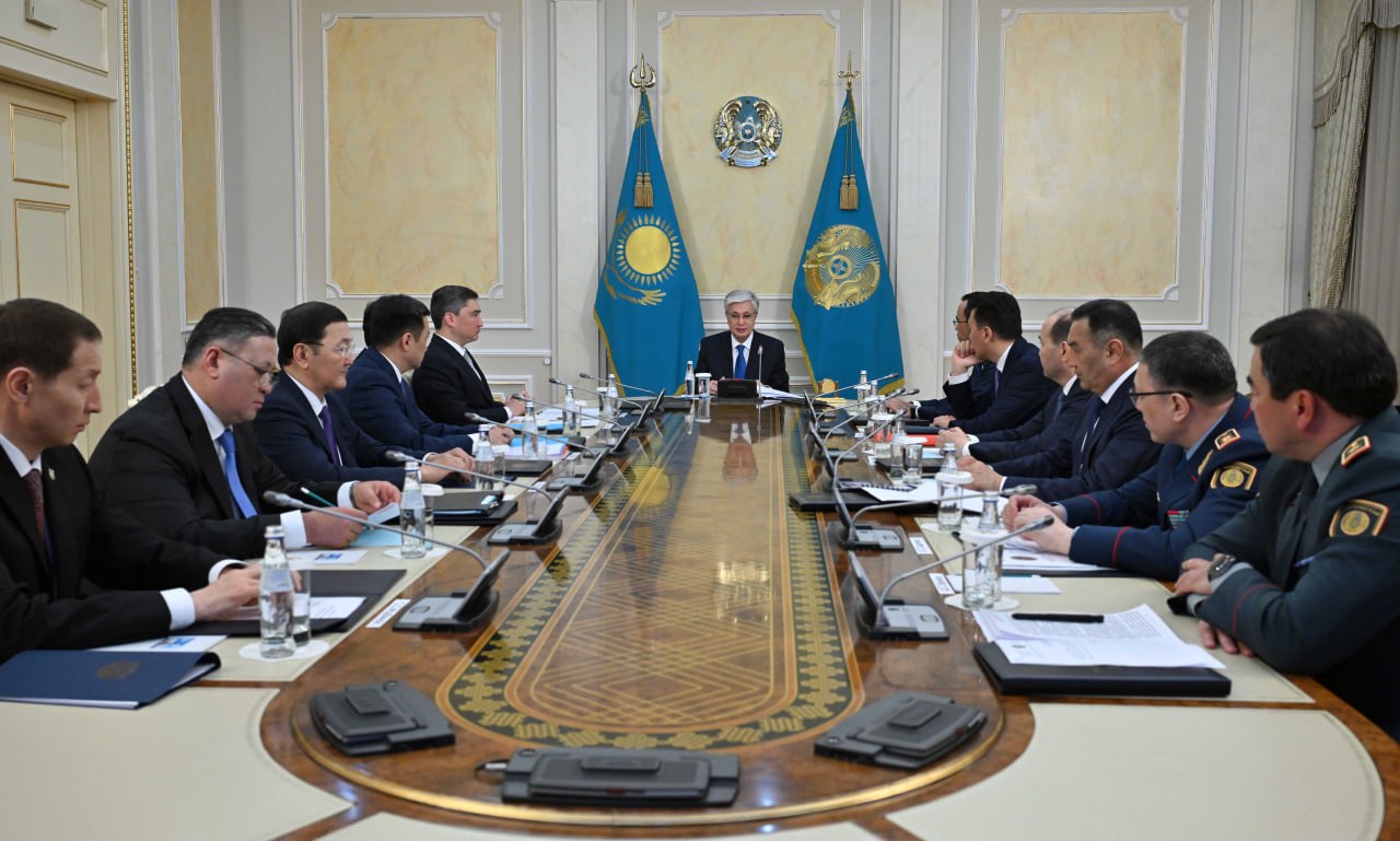 Глава государства провел заседание Совета Безопасности