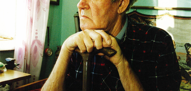 Рецидивист расправился с приютившим его одиноким пенсионером