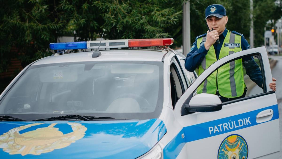 В Акмолинской области задержали дальнобойщика без прав