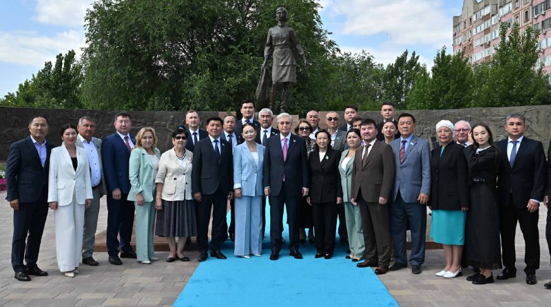 Глава государства встретился с представителями общественности Актюбинской области
