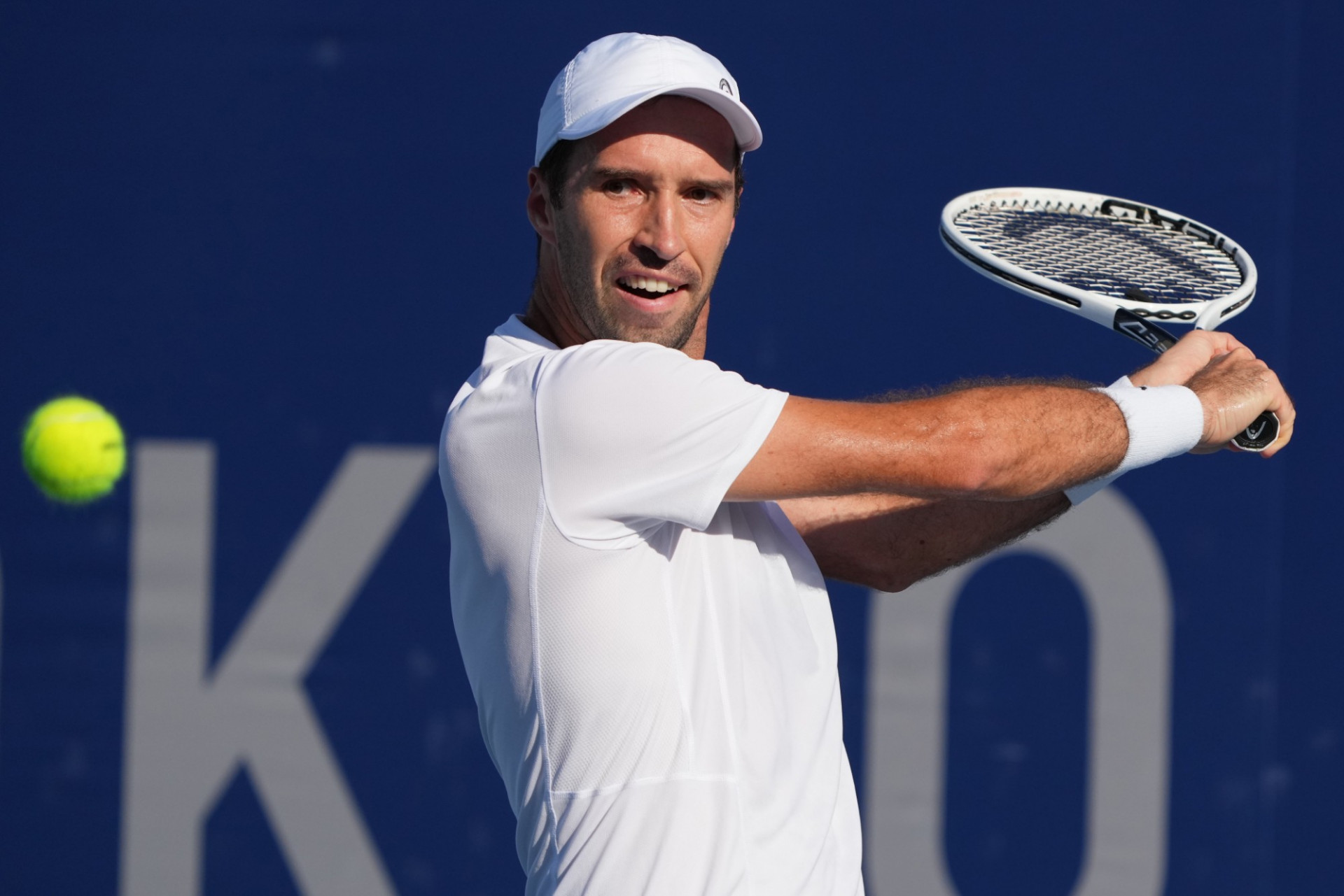 Два казахстанца потерпели неудачу на Уимблдоне-2025