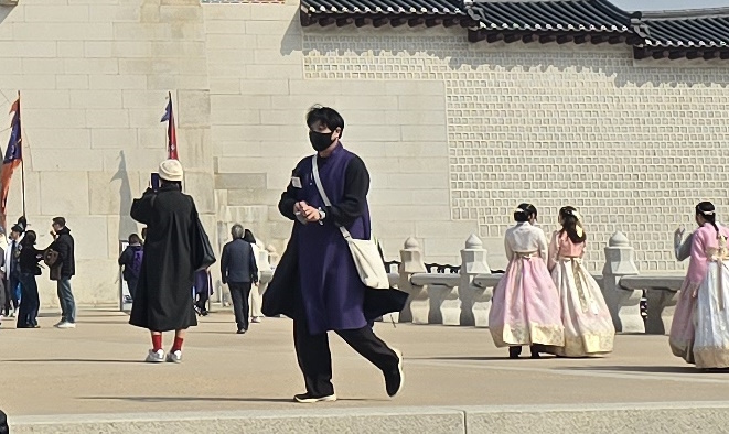 Откуда после отпуска казахстанцы могут привезти новый штамм COVID