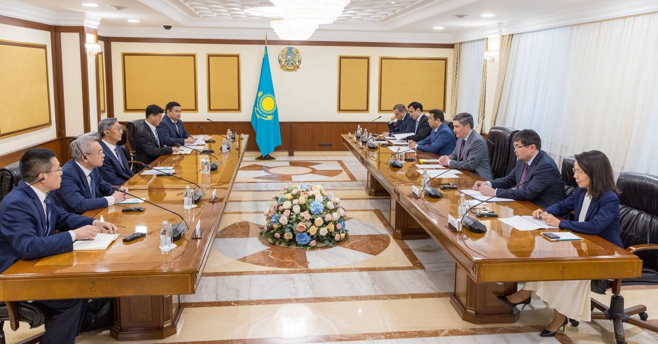 Получит ли Казахстан от Китая миллиард юаней