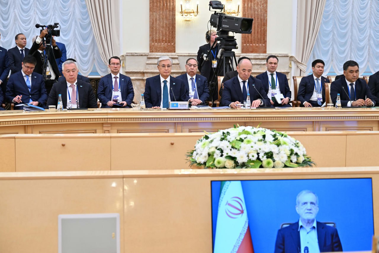 Токаев принял участие в заседании Высшего Евразийского экономического совета в расширенном составе