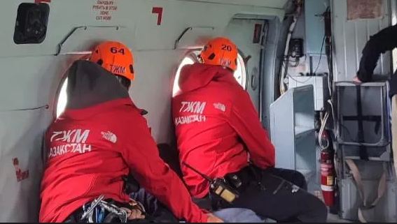 В горах Алматы третий день ведут поиски пропавшего 18-летнего парня