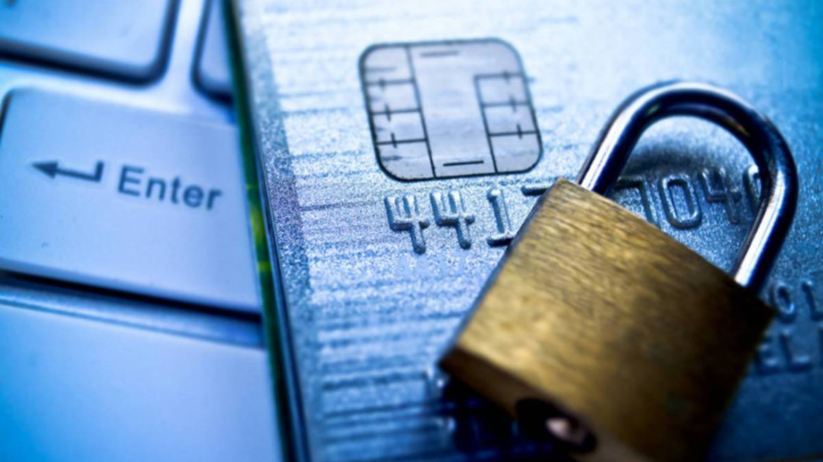 Мошенники обманули жительницу Кокшетау на 12 миллионов тенге