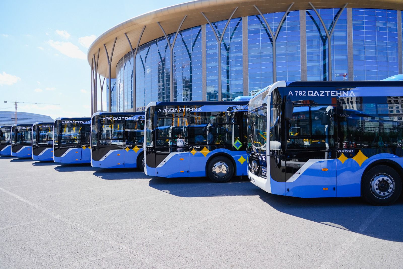За водителями автобусов будут следить новые камеры в Астане
