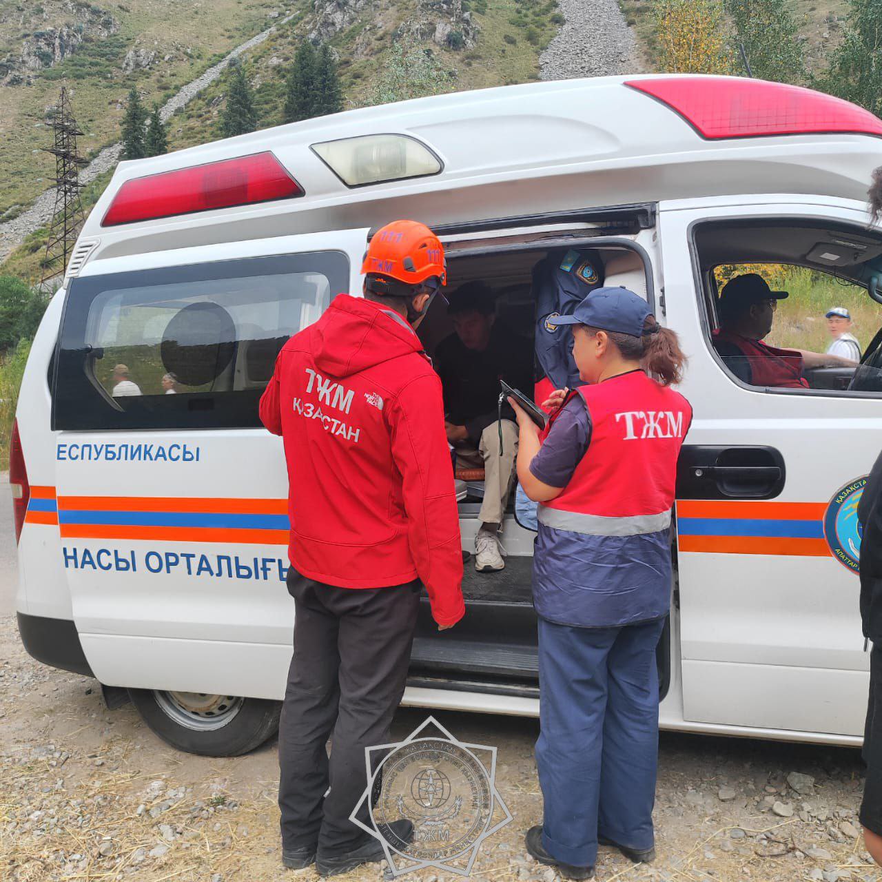 Парня с признаками горной болезни спасли близ Алматы