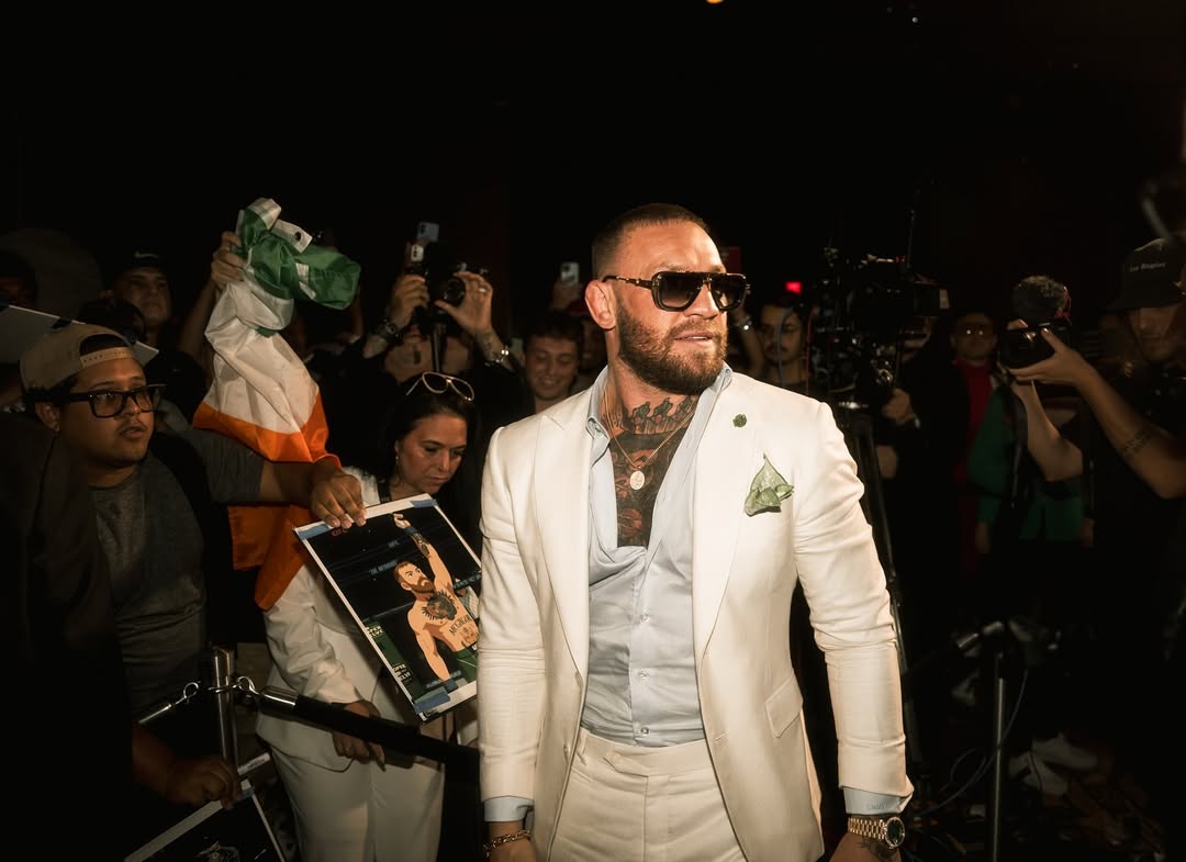 Чемпион UFC ответил на «вызов» Конора Макгрегора