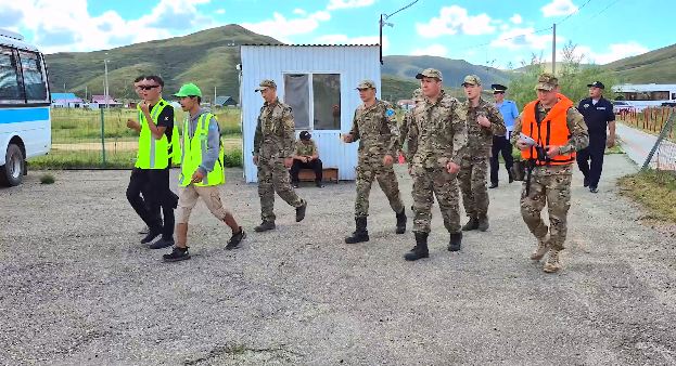 В ВКО спасатели усилили наблюдение за водоемами