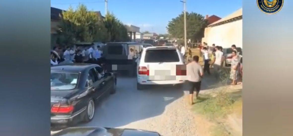 Участников свадебного кортежа наказали в Туркестанской области