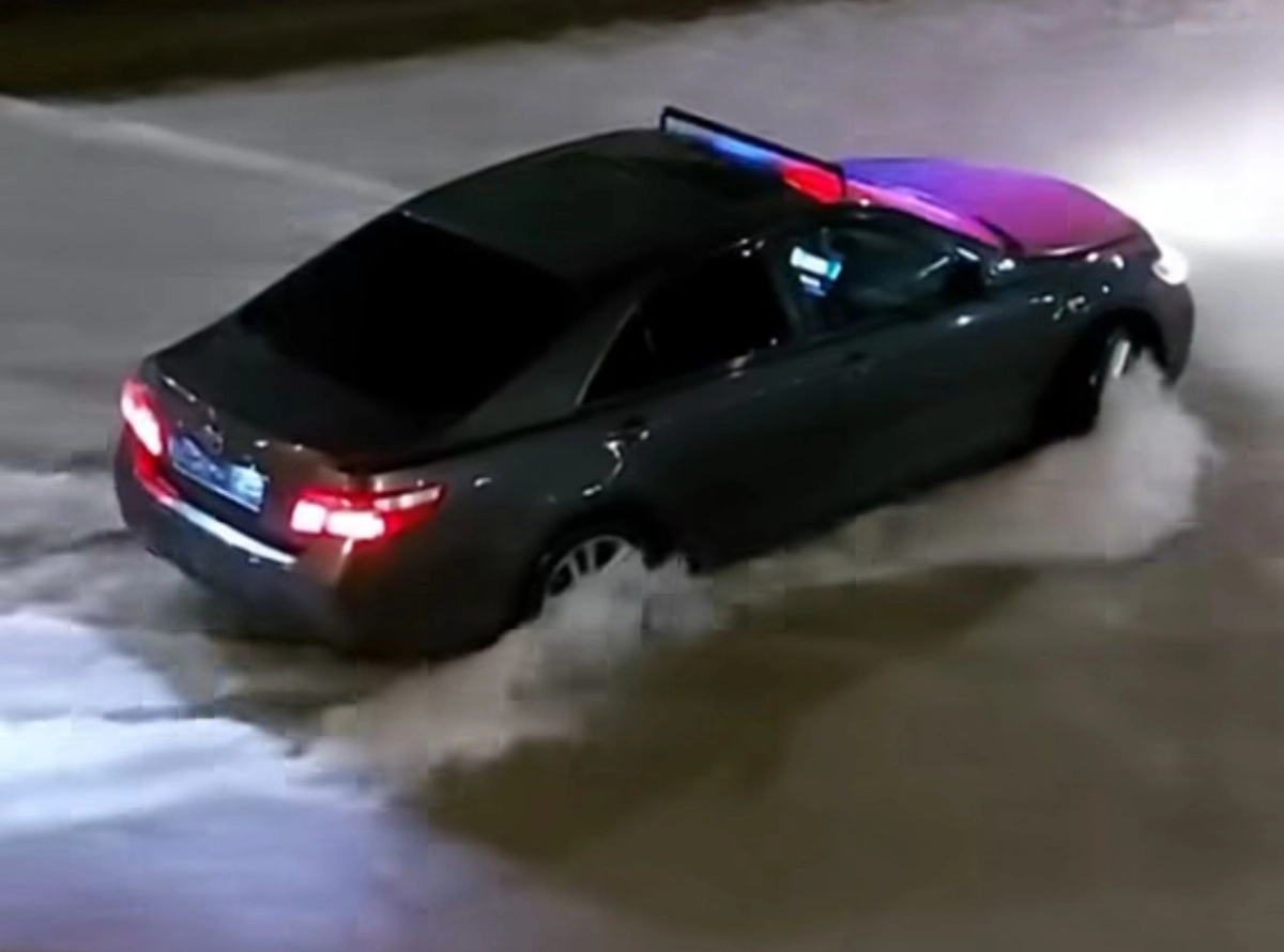 В Алматы 17-летнего подростка осудили по 5 статьям за заезд в реку Есентай