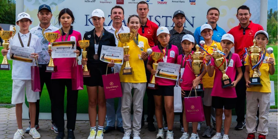 В Алматы впервые прошел международный турнир по гольфу Kazakhstan Junior Open