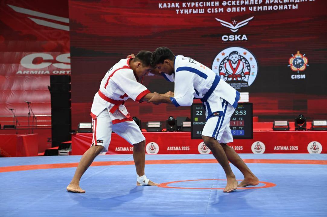 В Астане стартовал чемпионат мира CISM по қазақ күресі