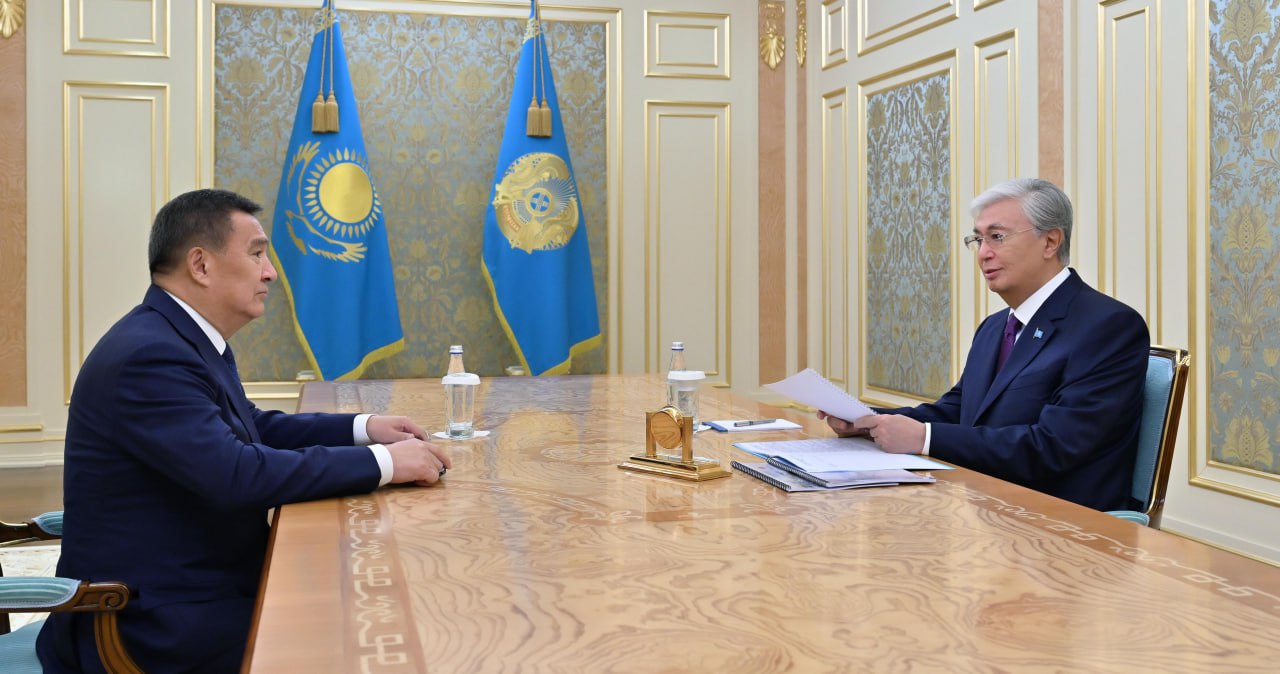 Глава государства принял акима Акмолинской области Марата Ахметжанова