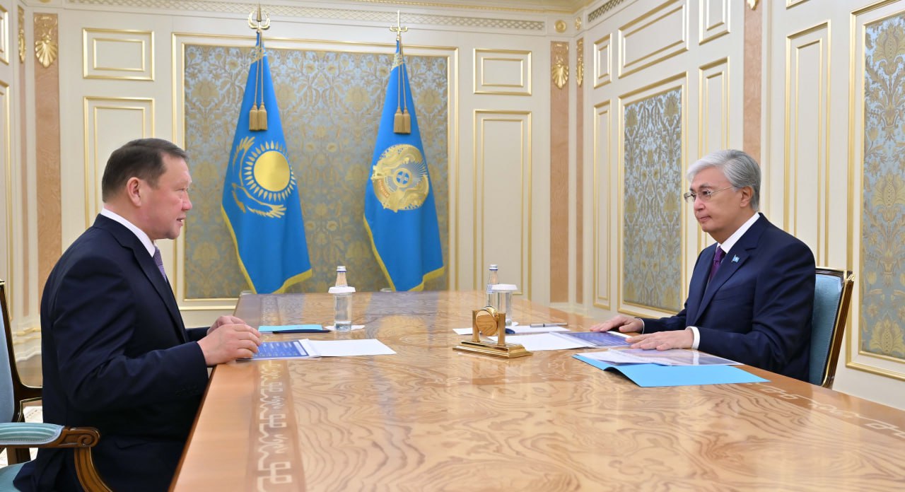 Глава государства принял акима Костанайской области Кумара Аксакалова