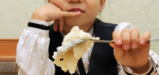 В школьный столовых ограничат сахар и соль: перестанут ли дети травиться