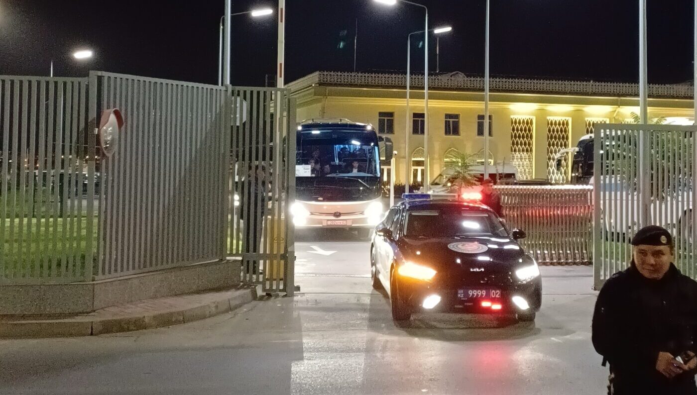 Алматы не спал всю ночь: "Реал Мадрид" заставил людей выйти на улицы